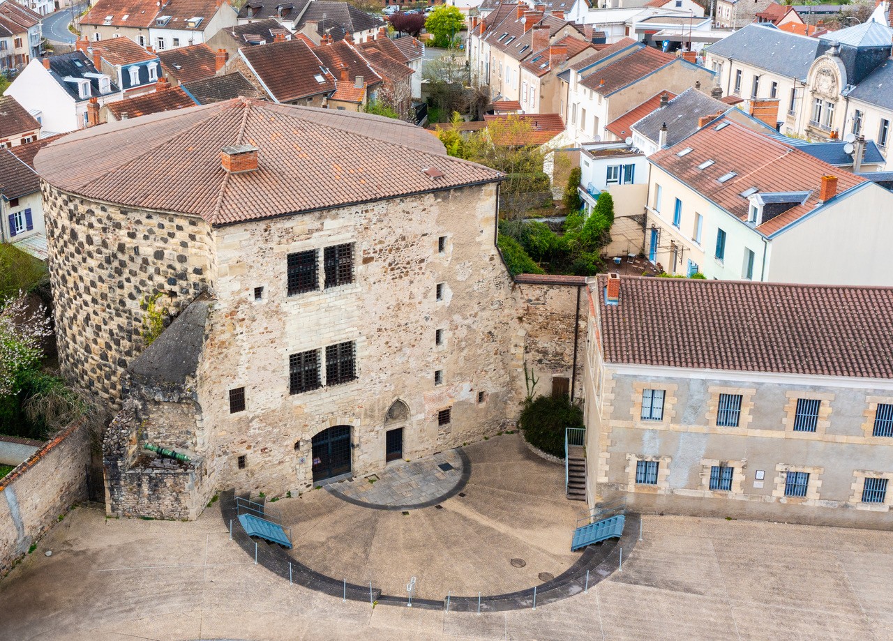 Tour prisonnière de Cusset